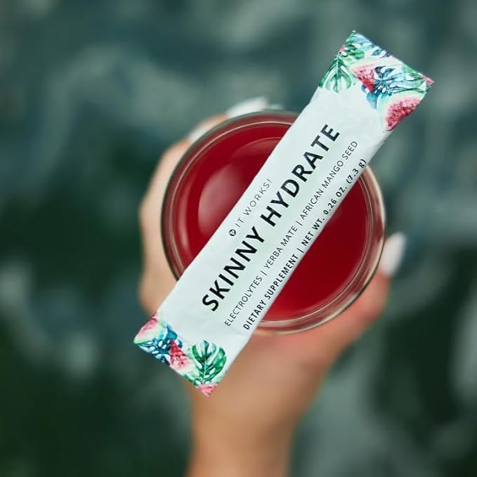 It Works! Skinny Hydrate - Summer Splash | Energizing &amp Replenishing Hydration Blend with Green Tea &amp Green Coffee Extracts | Wellness &amp Energy Support | 15 Single-Serve Packets (7.3g Each