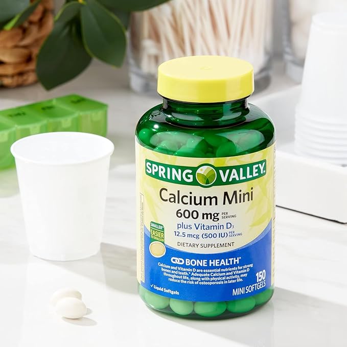 Spring Valley Calcium Plus Vitamin D3 150 Mini Softgels | Calcium Supplement | softgels | Calcium 600 mg with Vitamin d3 | Calcium Carbonate 600 mg 150 Mini Softgels + DRI Sticker