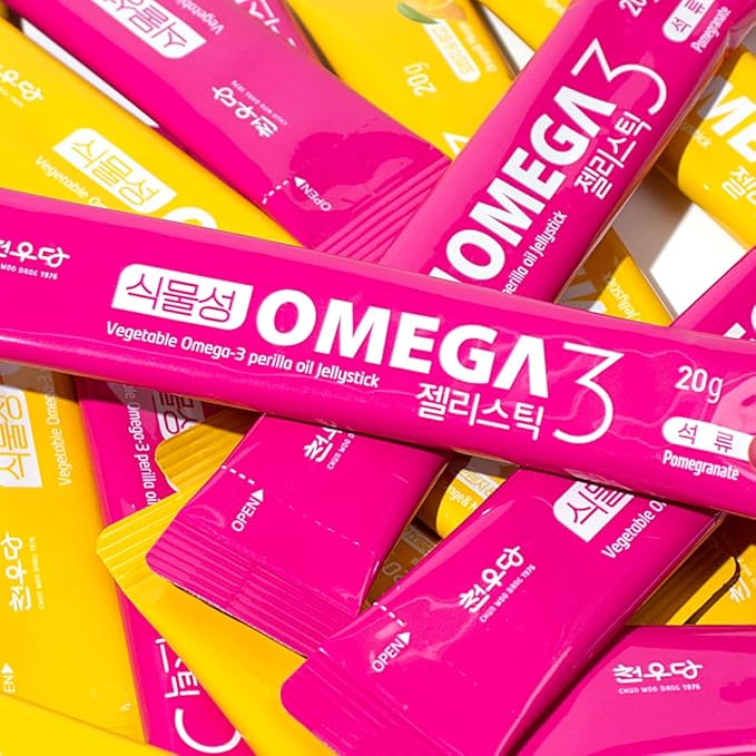 Chunwoodang Plant-Based Omega-3 Jelly Stick with Korean Perilla Oil (0.7 oz x 15 Sticks) (0.7 oz x 15 Sticks Pomegranate)