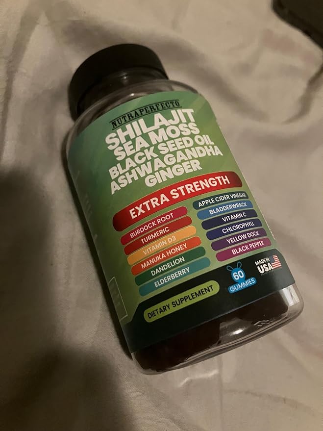Shilajit Gummies with Irish Sea Moss Black Seed Oil Ashwagandha Ginger Elderberry Vitamin D3 Chlorophyll Turmeric Bladderwrack Advanced Strength Formula Resin Shilajit for Men &amp Women