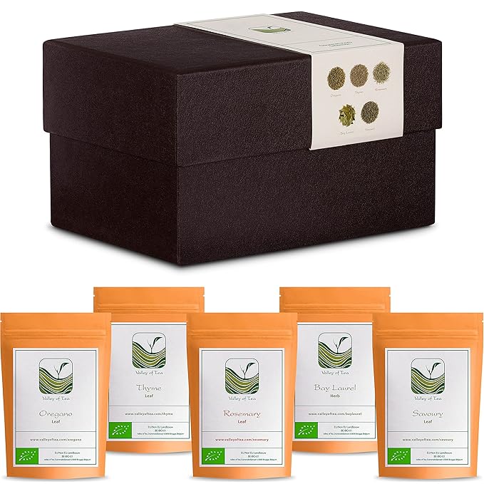 Culinairy Spice Gift Box - Perfect for cooks chefs or foodies - Kitchen grade aromatic gourmet herbs - Gifts baskets for cooking - Thyme Rosemary Oregano Savoury Bay - Seasoning Kit